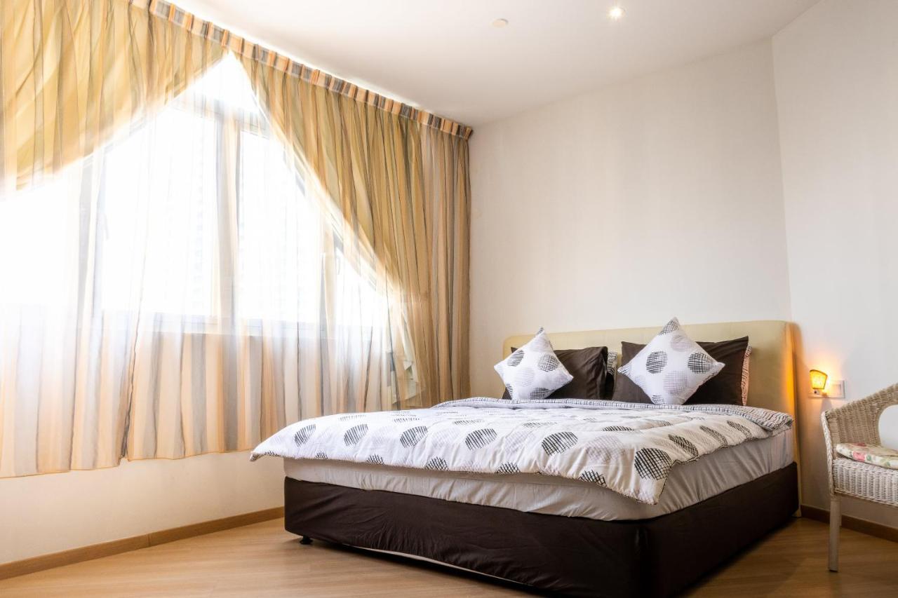 Rosebury Studio Suite By D Imperio Homestay George Town Buitenkant foto